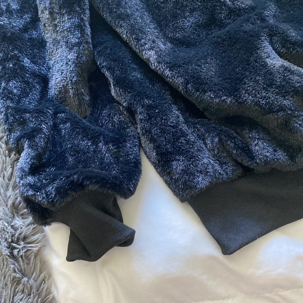 Fluffy Jacket - image 5